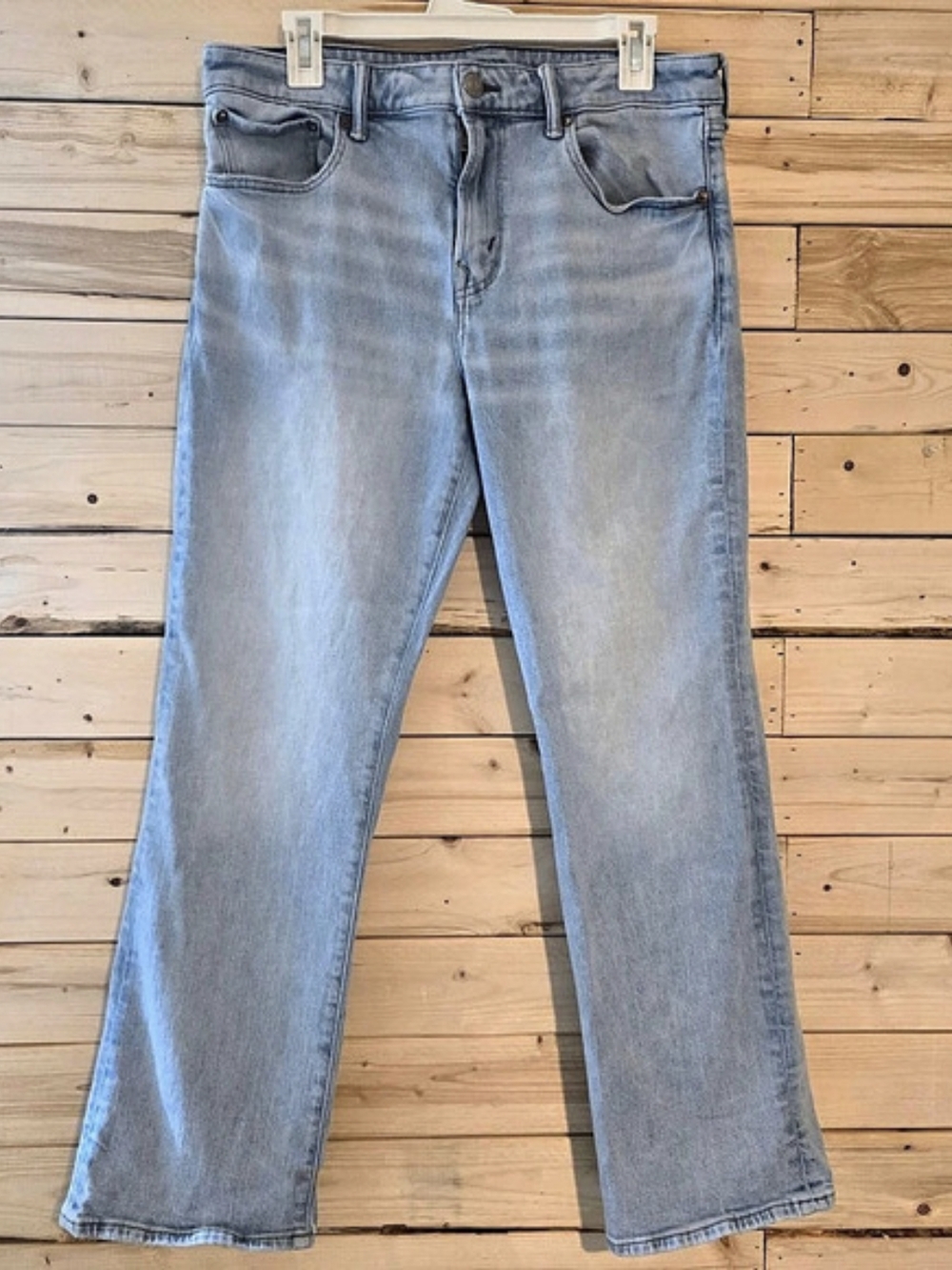 American Eagle AirFlex+ + Straight Leg Jeans in Blue Waist 32 x 33 Like New